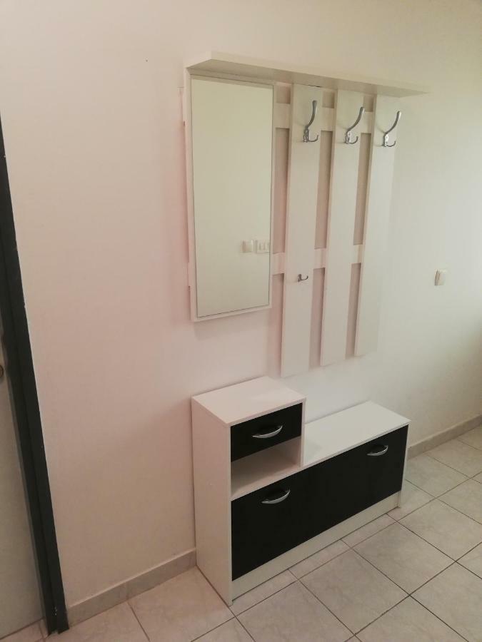 Mala Kuca Apartment Vodice Ngoại thất bức ảnh